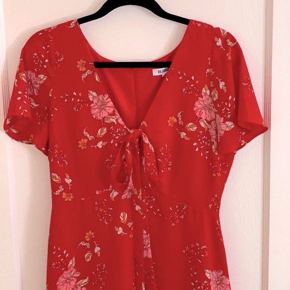 Red Floral Mini Dress with Flutter Sleeves & Ruffle Hem by BB Dakota - Size 6 - Picture 6 of 14